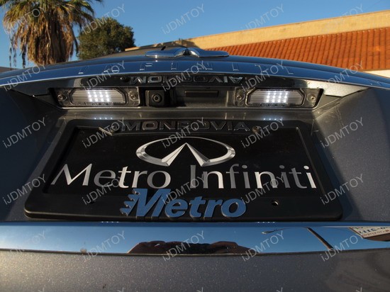 Infiniti - FX35 - LED 13